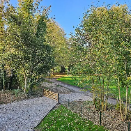Semesterbostad Maison Du Regisseur De Logempre - 23 Ha De Parc, Riviere & Padel *